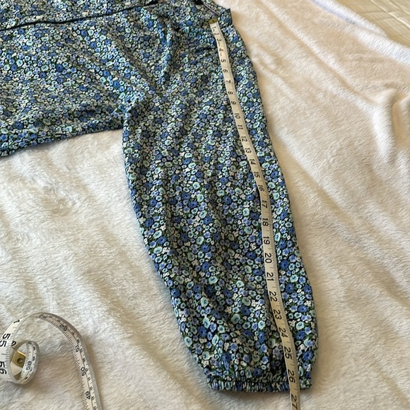 EUC Tommy Hilfiger Floral Garden Peasant Style Blouse - Picture 9 of 16